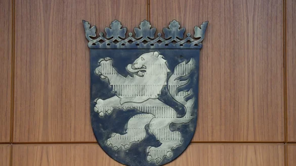 Im Frankfurter Landgericht begann ein Prozess gegen vier M&auml;nner, die bei Blitzeinbr&uuml;chen wertvolle Waren erbeutet haben sollen. (Archivbild) - &copy; Arne Dedert/dpa