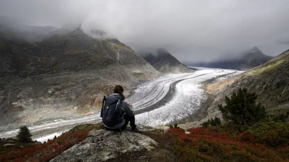 Seit Ende Juni geht es bei der Schmelze schon an die Substanz der Gletscher. (Archivbild) - &copy; Anthony Anex/KEYSTONE/dpa