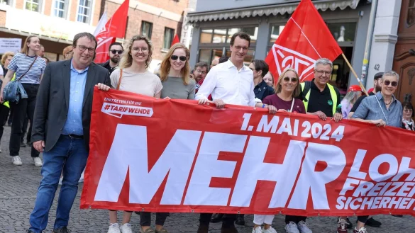 DGB-Landeschefin Anja Weber will Druck beim Thema Tariftreuegesetz machen. (Archivbild) - © Christoph Reichwein/dpa