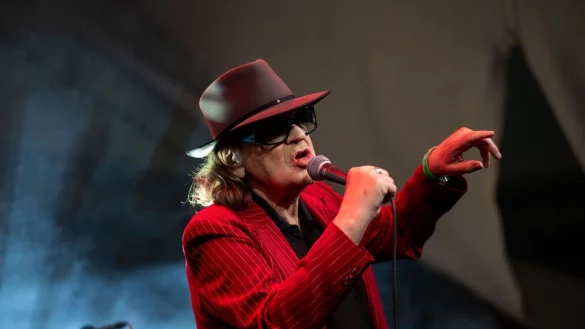 Panikrocker Udo Lindenberg bereitet der Umgang mit den aktuellen Kriegen und Krisen schlaflose N&auml;chte. (Archivbild) - &copy; Fabian Strauch/dpa