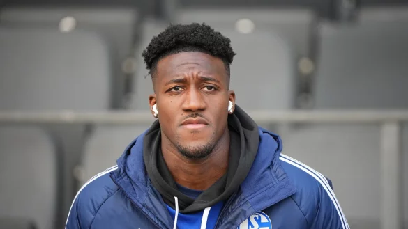 Schalkes Bryan Lasme wechselt auf Leihbasis in die Schweiz. - © Soeren Stache/dpa