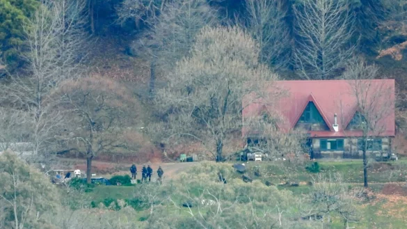 Zwei Polizisten wurden erschossen bei dem Versuch, einen Haftbefehl zu vollstrecken. (Archivfoto) - &copy; Simon Dallinger/AAP/dpa
