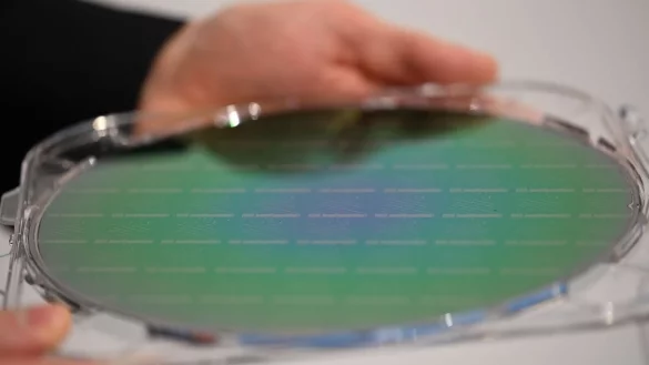 Die EU erreicht laut Rechnungshof möglicherweise nicht die selbst gesteckten Ziele in der Chipbranche. (Archivbild) - © Wolf von Dewitz/dpa