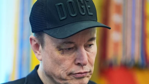 Das von Donald Trump vorangetriebene Steuergesetz sei eine «widerliche Abscheuligkeit», kritisiert Elon Musk. (Archivbild) - © Evan Vucci/AP/dpa