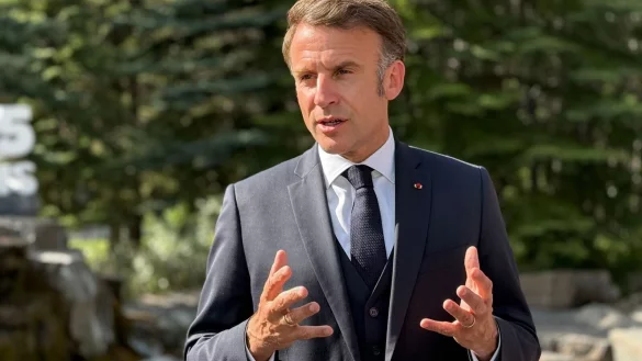 Hofft auf einen Waffenstillstand zwischen dem Iran und Israel: Frankreichs Pr&auml;sident Emmanuel Macron. - &copy; Ansgar Haase/dpa