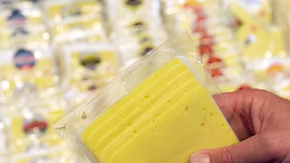 Käse aller Art war bei Verbraucherinnen und Verbrauchern beliebter. (Archivbild) - © picture alliance / dpa