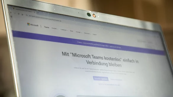 Als hauseigene Alternative zu Skype hat Microsoft längst Teams in Stellung gebracht. - © Christin Klose/dpa-tmn