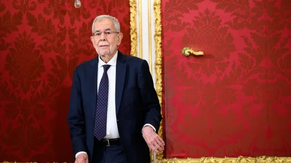 Van der Bellen sieht nun Fortschritte im Bemühen um eine Regierungsbildung. (Archivbild) - © Max Slovencik/APA/dpa