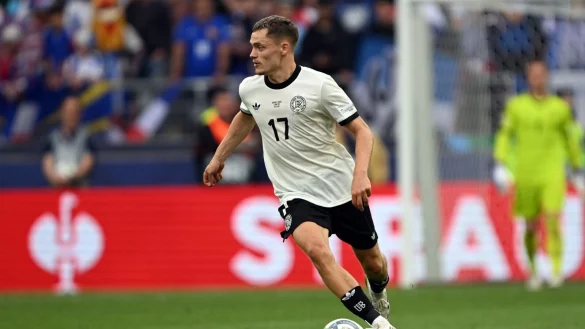 Auf dem Weg nach Liverpool: Der deutsche Nationalspieler Florian Wirtz. - © Federico Gambarini/dpa