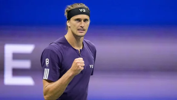 Der erste Schritt ist geschafft, der zweite Sieg soll für Zverev am Donnerstag gegen Fearnley folgen. - © Frank Franklin II/AP/dpa