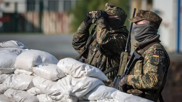Heimatschützer bei der Bundeswehr-Übung «Fishtown Guard 2024» - © Focke Strangmann/dpa