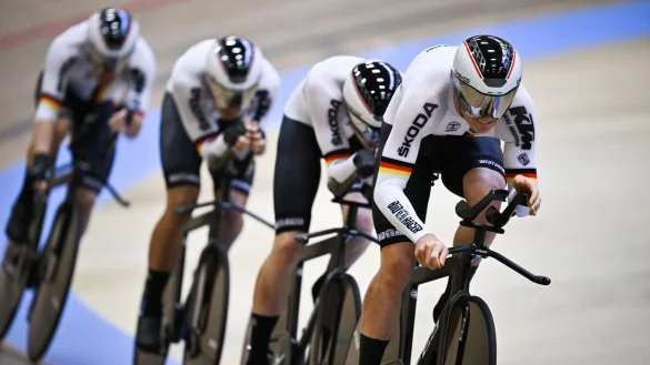 Benjamin Boos und Tobias Buck-Gramcko (r-l) waren in den Unfall verwickelt. - © Gian Ehrenzeller/KEYSTONE/dpa