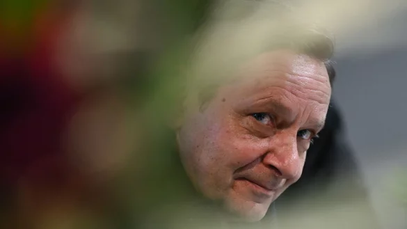 Union-Sportgeschäftsführer Horst Heldt war ebenfalls nach Frankfurt gekommen. - © Arne Dedert/dpa