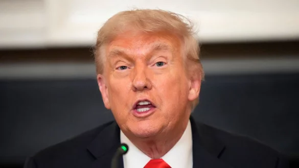 Trump verteidigt sein Vorgehen rund um die Proteste in Los Angeles. (Archivbild) - &copy; Alex Brandon/AP/dpa