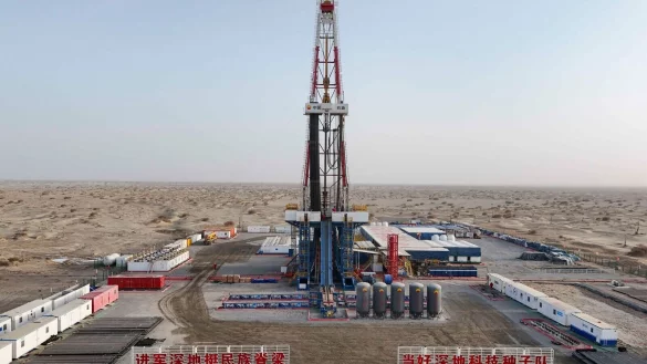 Das Bohrloch &laquo;Shenditake 1&raquo; erreicht eine Tiefe von 10.910 Metern. - &copy; Hu Huhu/XinHua/dpa