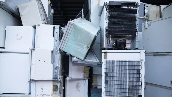 K&uuml;hlmittel in alten K&uuml;hlschr&auml;nken waren unter anderem f&uuml;r das Ozonloch verantwortlich (Archivbild) - &copy; Marcel Kusch/dpa