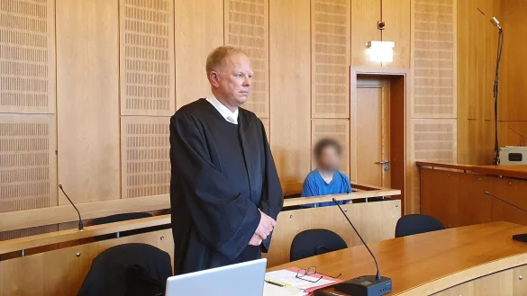 Kinder auf Grundschul-Toiletten missbraucht: Verdächtiger schweigt. - © Martin Höke/dpa