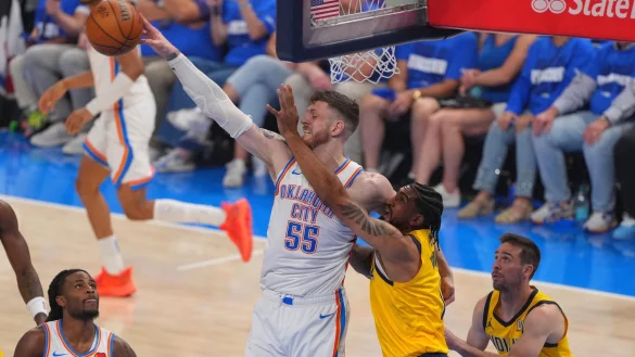 Hartenstein musste erneut hart arbeiten. - © Kyle Phillips/AP/dpa