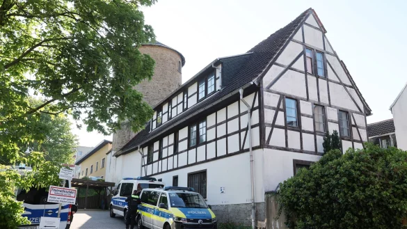 Innenminister Dobrindt verbietet Gruppe «Königreich Deutschland» - © Bodo Schackow/dpa