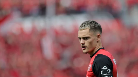 Florian Wirtz könnte zum FC Bayern wechseln - © Rolf Vennenbernd/dpa