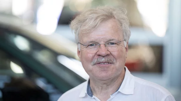 Der Astronaut Reinhold Ewald wird Raumfahrtbotschafter des Landes NRW. (Archivbild) - © Bernd Weißbrod/dpa