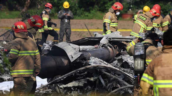 In S&uuml;dkorea ist ein Patrouillenflugzeug der Marine mit vier Menschen an Bord abgest&uuml;rzt. - &copy; Lee Mu-yeul/Newsis/AP/dpa