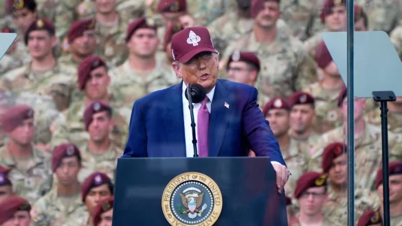 Wenige Tage vor einer gro&szlig;en Milit&auml;rparade in Washington hat Donald Trump die St&auml;rkung der amerikanischen Streitkr&auml;fte beschworen. - &copy; Alex Brandon/AP/dpa