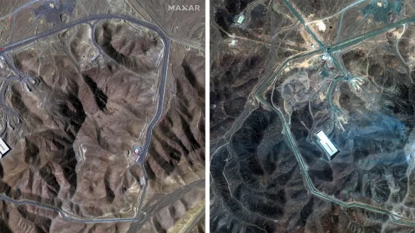 Das Satellitenbild zeigt die mutmaßlichen Einschlaglöcher der massiven US-Bomben. Doch wie folgenreich war der Angriff tatsächlich? (Archivbild) - © Uncredited/Maxar Technologies via AP/dpa