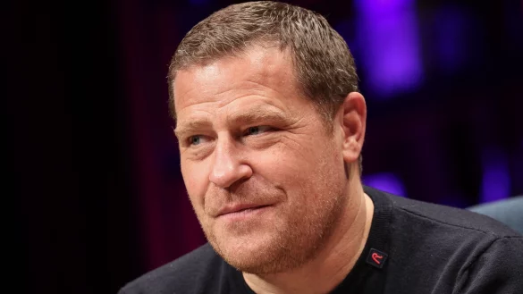 Hat sich aus seinen mentalen Problemen herausgearbeitet: Bayern-Sportvorstand Max Eberl. - © Christian Charisius/dpa