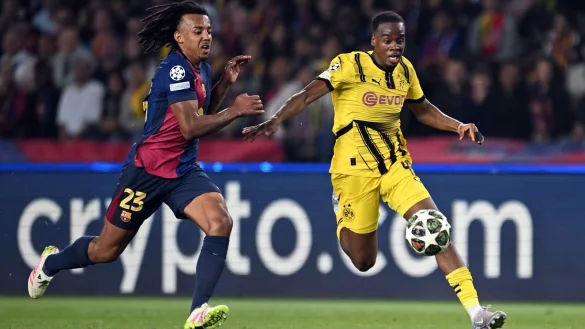 Jamie Gittens\\\' Wechsel vom BVB zum FC Chelsea zieht sich noch hin. - © Federico Gambarini/dpa