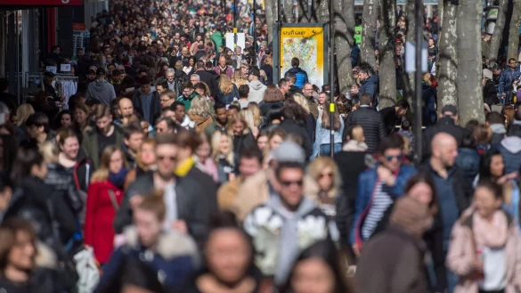 20,2 Millionen Menschen in Deutschland haben eine Einwanderungsgeschichte (Symbolbild). - &copy; Marijan Murat/dpa