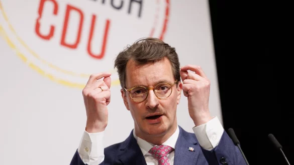 Der Ministerpr&auml;sident von Nordrhein-Westfalen, Hendrik W&uuml;st. - &copy; Friso Gentsch/dpa/Archivbild