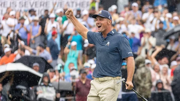 Bryson DeChambeau spielte eine sensationelle 58er-Runde. - &copy; Mike Stobe/LIVGOLF via AP/dpa