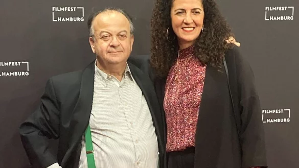 Nach 21 Jahren verl&auml;sst Leiter Albert Wiederspiel die B&uuml;hne des Festivals. Seine Nachfolgerin ist Malika Rabahallah (r). - &copy; Christiane Bosch/dpa