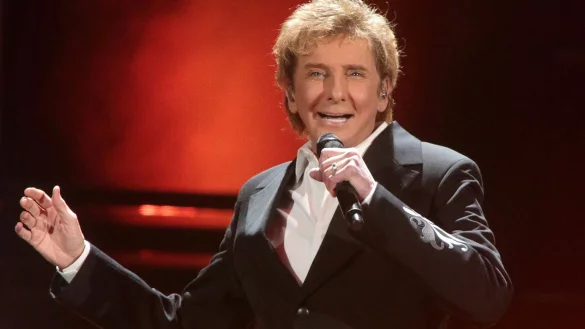 Barry Manilow wurde mit Songs wie &laquo;Mandy&raquo; oder &laquo;Can\\\'t Smile Without You&raquo; weltber&uuml;hmt. - &copy; Owen Sweeney/Invision via AP/dpa