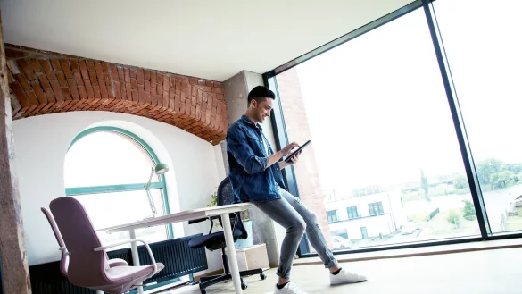 Viele Besch&auml;ftigte k&ouml;nnen sich 2023 einen Jobwechsel vorstellen - und sind zuversichtlich, eine neue Stelle zu finden. - &copy; Christin Klose/dpa-tmn