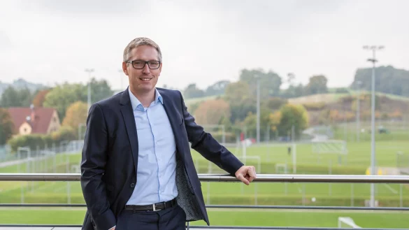 Das von der TSG 1899 Hoffenheim herausgegebene Foto zeigt Frank Briel, Gesch&auml;ftsf&uuml;hrer der TSG. - &copy; Uwe Gr&uuml;n/TSG 1899 Hoffenheim/dpa