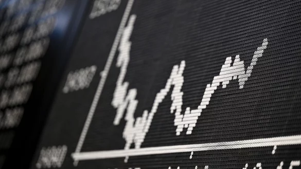 Dax-Kurve an der Frankfurter Wertpapierb&ouml;rse (Archiv). Viele Reiche rund um den Globus haben im vergangenen Jahr den Einbruch der Aktienm&auml;rkte zu sp&uuml;ren bekommen. - &copy; Arne Dedert/dpa