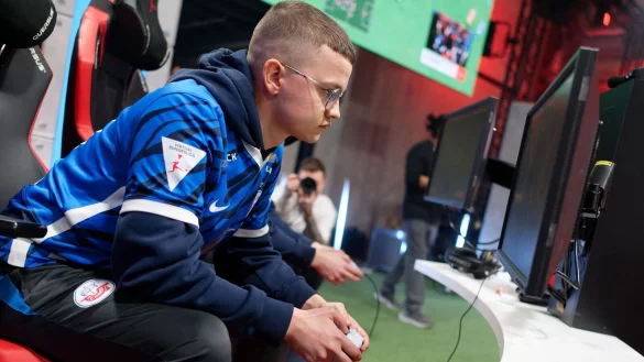 Levyfinn tritt mit Umut und DullenMIKE beim Nationen-Pokal in FIFA 23 f&uuml;r Deutschland an. - &copy; Henning Kaiser/dpa
