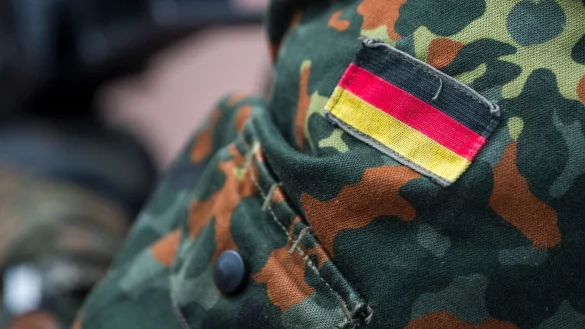 Der Bundestag hatte 2021 beschlossen, dass homosexuelle Soldaten f&uuml;r ihre Benachteiligung in der Bundeswehr und der Nationalen Volksarmee der DDR entsch&auml;digt werden. - &copy; Monika Skolimowska/zb/dpa