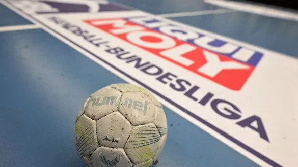 Die HBL geht einem Manipulationsverdacht in der 2. Bundesliga nach. - &copy; David Inderlied/dpa