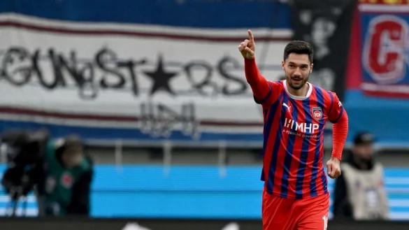 Heidenheims Tim Kleindienst erzielte beim 5:0 gegen N&uuml;rnberg vier Tore. - &copy; --/dpa