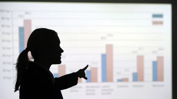 Frauen sind im Vorstand deutscher Unternehmen noch in der Minderheit. - &copy; picture alliance / Tobias Kleinschmidt/dpa