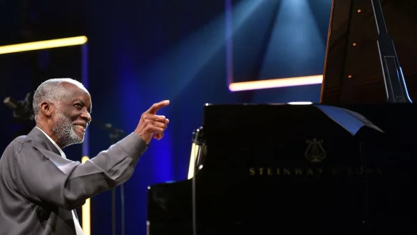 Ahmad Jamal ist tot. Der Jazz-Pianist starb im Alter von 92 Jahren. - &copy; Remy Gabalda/AFP/dpa