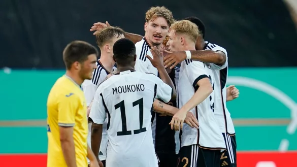Die deutsche U21 setzte sich im Test gegen die Ukraine mit 2:0 durch. - &copy; Uwe Anspach/dpa