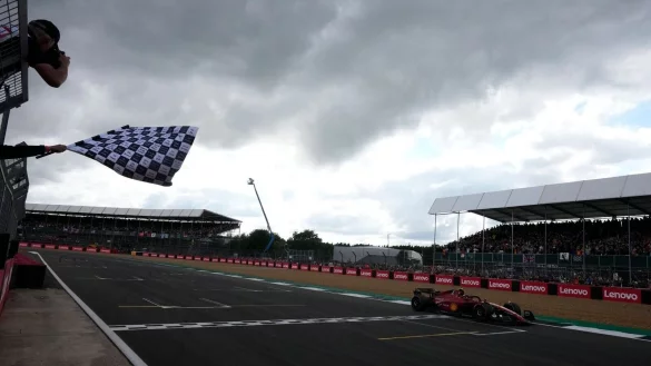 Siegte 2022 in Silverstone: Carlos Sainz. - &copy; Matt Dunham/POOL AP/dpa