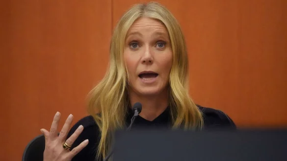 Gwyneth Paltrow sagt während ihres Prozesses aus. - © Rick Bowmer/AP Pool/dpa