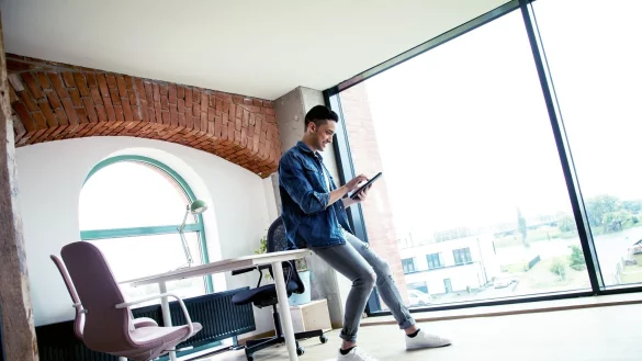 Wer sich nie aus der pers&ouml;nlichen Komfortzone wagt, muss auf Dauer mit Nachteilen im Job rechnen. - &copy; Christin Klose/dpa-tmn