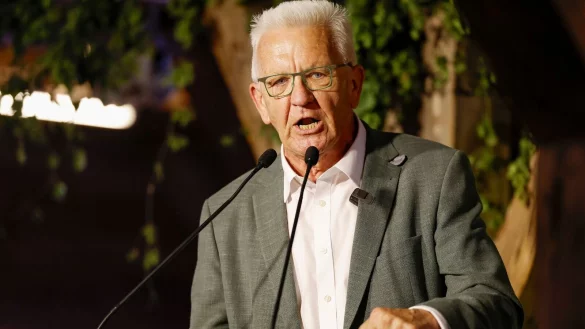 Laut Winfried Kretschmann ist die vorgezogene Rente nicht mehr tragbar. - &copy; Daniel L&ouml;b/dpa