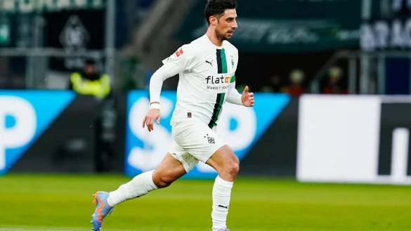 Lars Stindl, Kapitän von Borussia Mönchengladbach, möchte im Sommer in seine Heimat zurückkehren. - © Uwe Anspach/dpa
